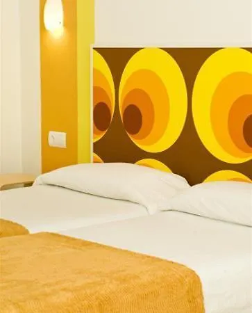 Can Jurat 2* San Antonio (Ibiza)